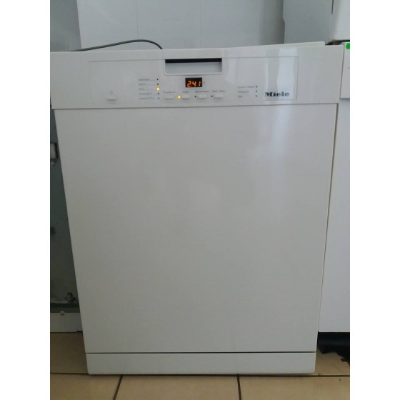 Посудомоечная машина Miele (Германия) G 4220 SC Посудомоечная машина Miele (Германия) G 4220 SC