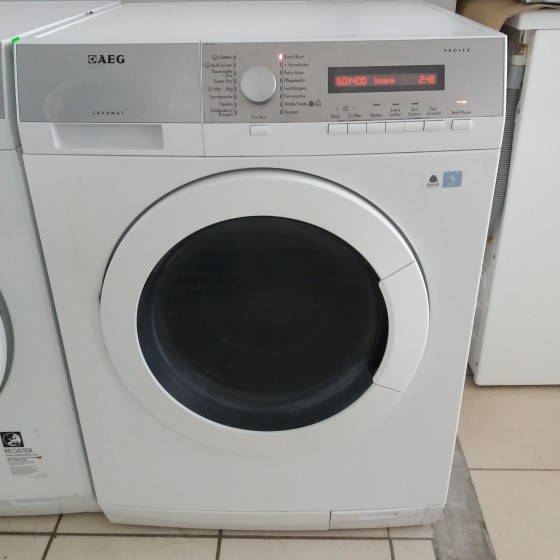 Стиральная машина AEG  с загрузкой 8 кг