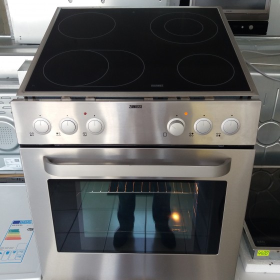 Духовой шкаф с электрической поверхностью Zanussi Духовой шкаф с электрической поверхностью Zanussi