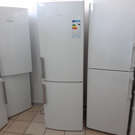Холодильник AEG S63639CSW2 Холодильник AEG S63639CSW2