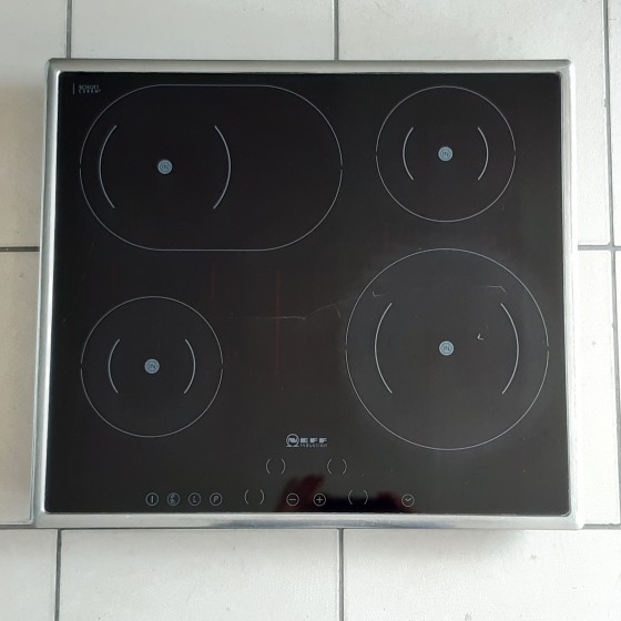 Варочная поверхность индукционная NEFF T43D40NO