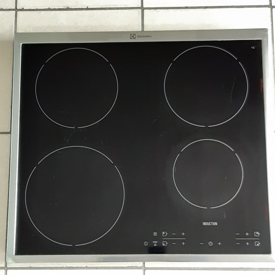 Индукционная варочная поверхность ELECTROLUX EHH 6340 XOK Индукционная варочная поверхность ELECTROLUX EHH 6340 XOK