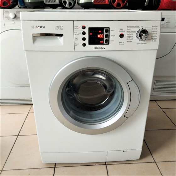 Стиральная машина Bosch Maxx 7 WAE28494