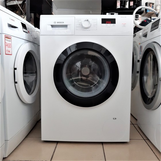 Стиральная машина BOSCH WAJ280A0 Serie 2 узкая