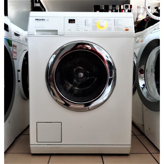 Стиральная машина Miele W2441