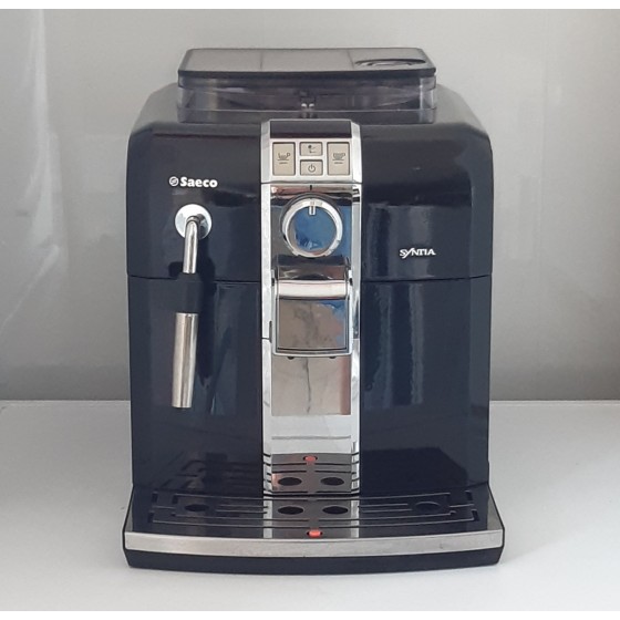 Кофемашина Saeco Syntia модель SUP 037 R