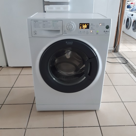 Стиральная машина HOTPOINT ARISTON WMSG 602 узкая