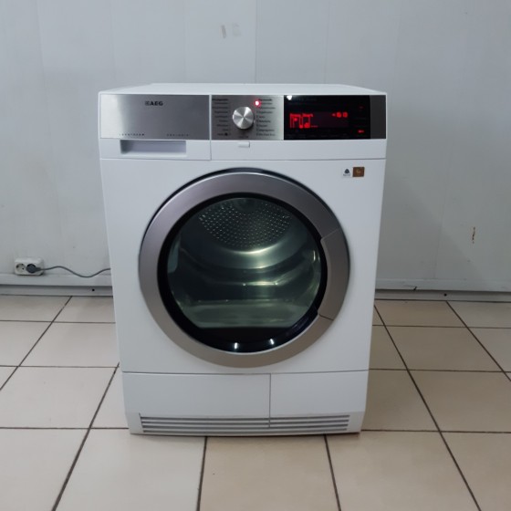 Сушильная машина AEG T97689IH Сушильная машина AEG T97689IH
