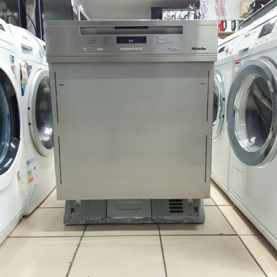 Посудомоечная машина Miele G 6300 i 