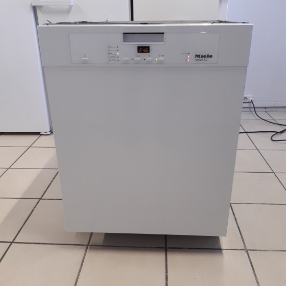 Посудомоечная машина Miele G 4203 SCi Посудомоечная машина Miele G 4203 SCi