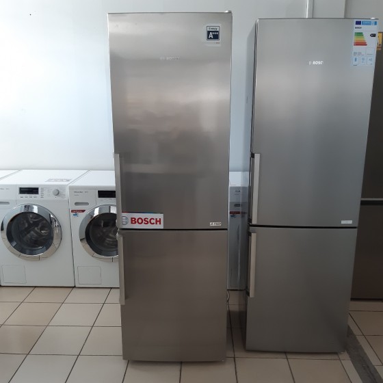 Холодильник Bosch KGE36AI40