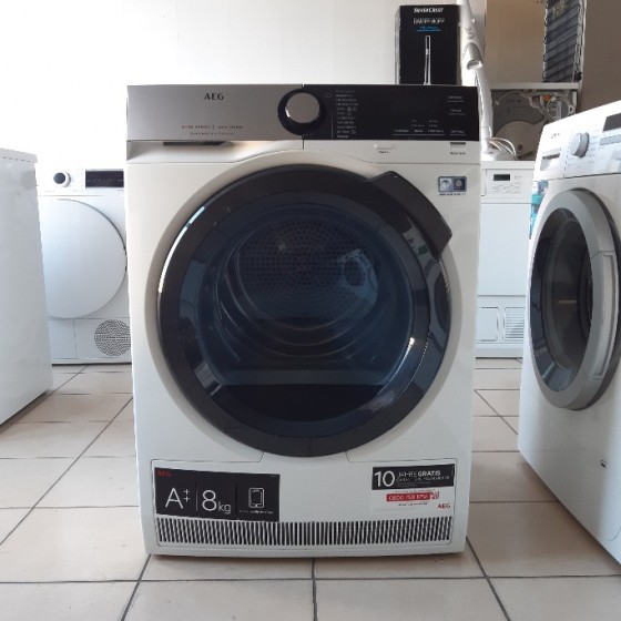 Сушильная машина AEG T8DS86689