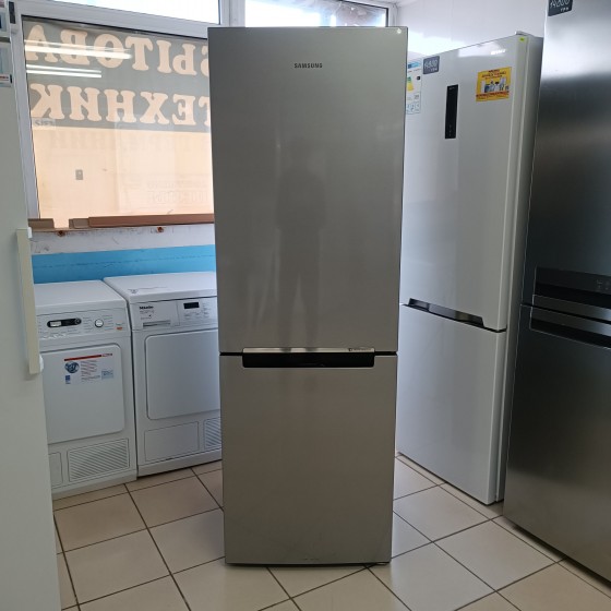 Холодильник Samsung RL30J3005SA
