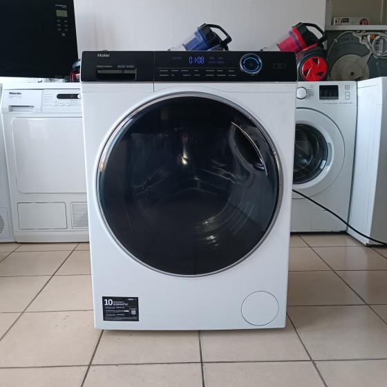 Стиральная машина Haier HW80-B14979
