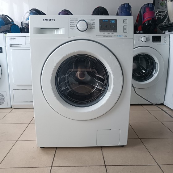 Стиральная машина Samsung WF60F4EFW2W Стиральная машина Samsung WF60F4EFW2W