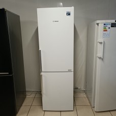 Холодильник BOSCH KGE36AW40