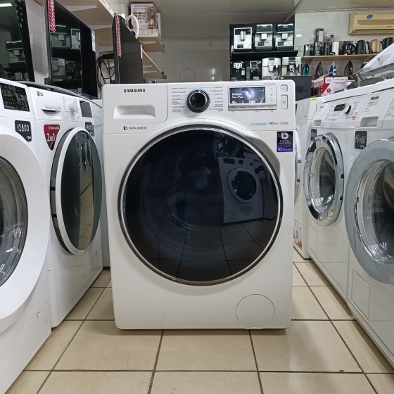 Стиральная машина Samsung WW12H8400EW