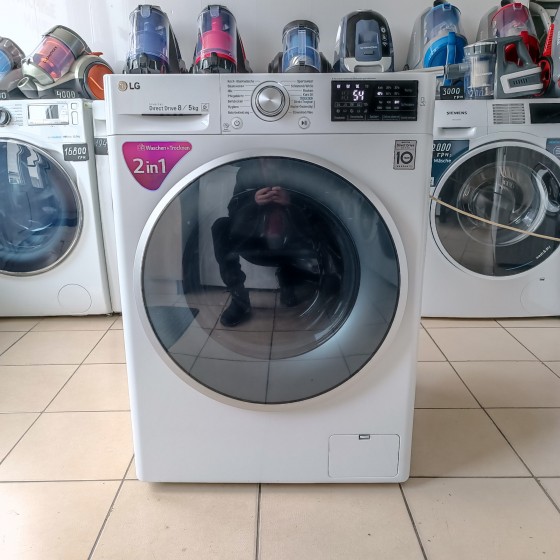 Стиральная машина с сушкой LG F14WD85TN1