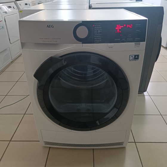 Сушильная машина AEG T8DS76589