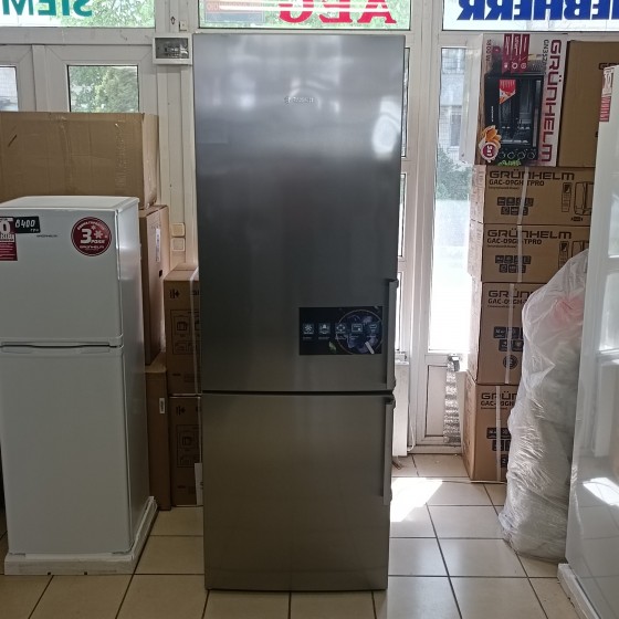 Холодильник Siemens KGE49BI40 широкий Холодильник Siemens KGE49BI40 широкий