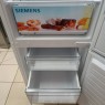 Холодильник Siemens KG39VUW30