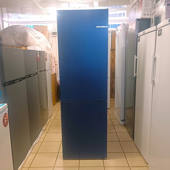 Холодильник Bosch KGN36IJ3A