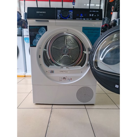 Сушильна машина SIEMENS WQ35B2B30