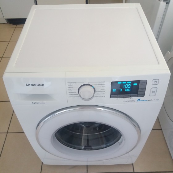 Стиральная машина Samsung (Корея) WF70F5E5P4W Стиральная машина Samsung (Корея) WF70F5E5P4W